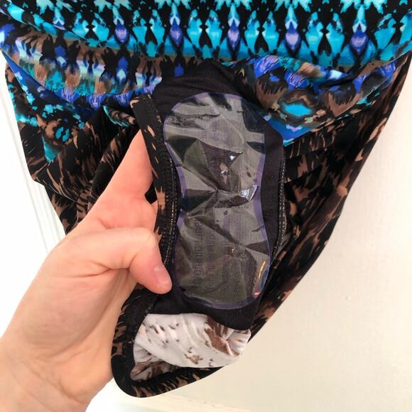 NWT Miraclesuit Untamed Avanti One Piece Bandeau Swimsuit in Brown/Multi Size 8L - Picture 10 of 12